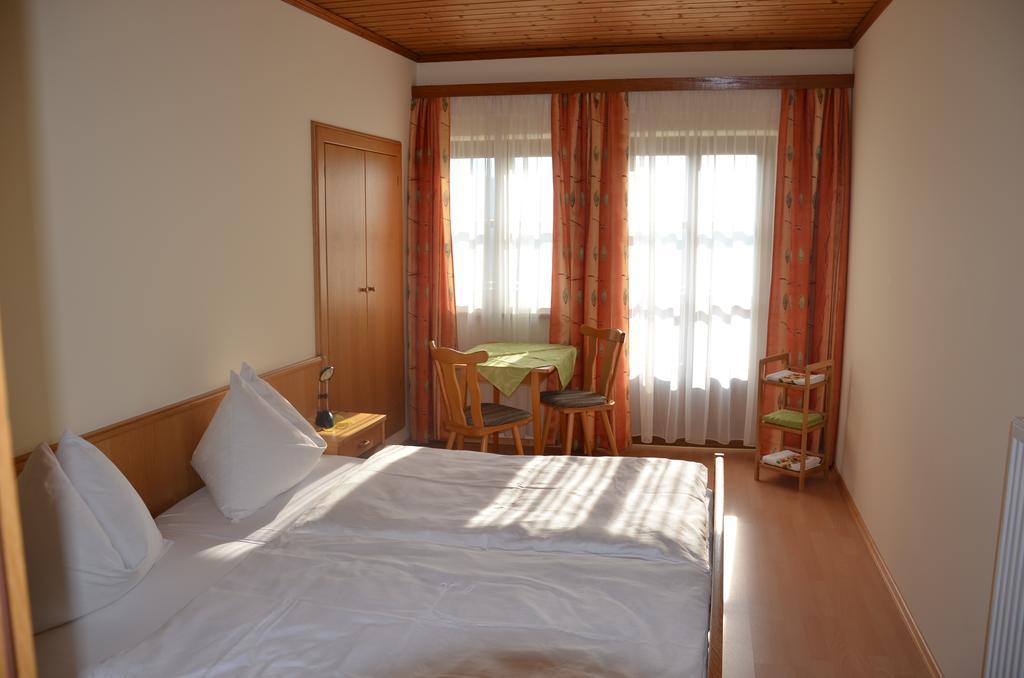 Urlaub Am Kraeutlhof In Mariapfarr Διαμέρισμα Δωμάτιο φωτογραφία