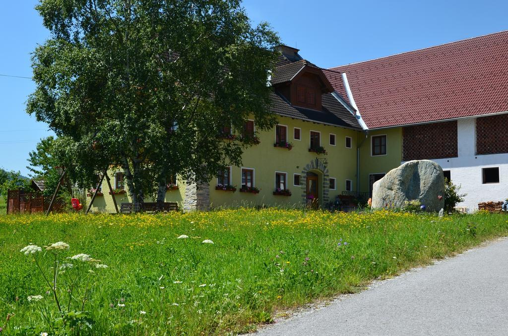 Urlaub Am Kraeutlhof In Mariapfarr Διαμέρισμα Δωμάτιο φωτογραφία